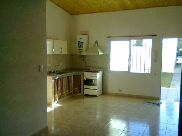 Departamento en alquiler, Av. San Martin N° 1070 dpto 3, B° El Haras