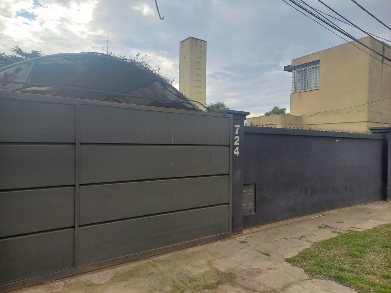 Casa en venta, Pasaje Brasil No 724, Bo Santa Rita