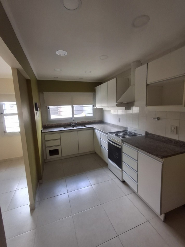 Casa en venta, Pasaje Brasil No 724, Bo Santa Rita