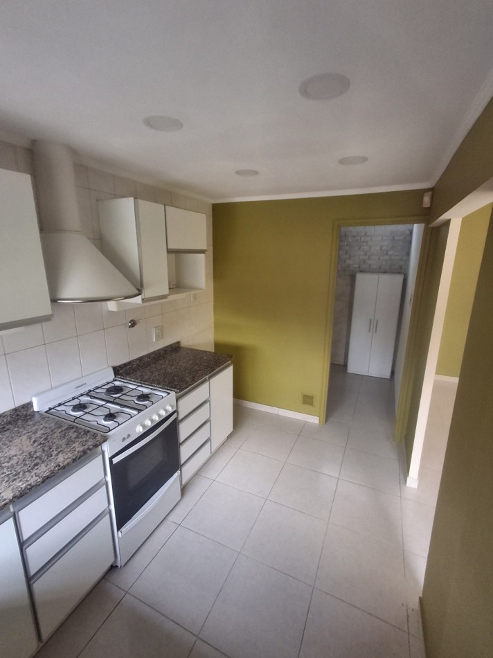 Casa en venta, Pasaje Brasil No 724, Bo Santa Rita