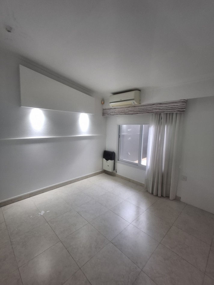 Casa en venta, Pasaje Brasil No 724, Bo Santa Rita