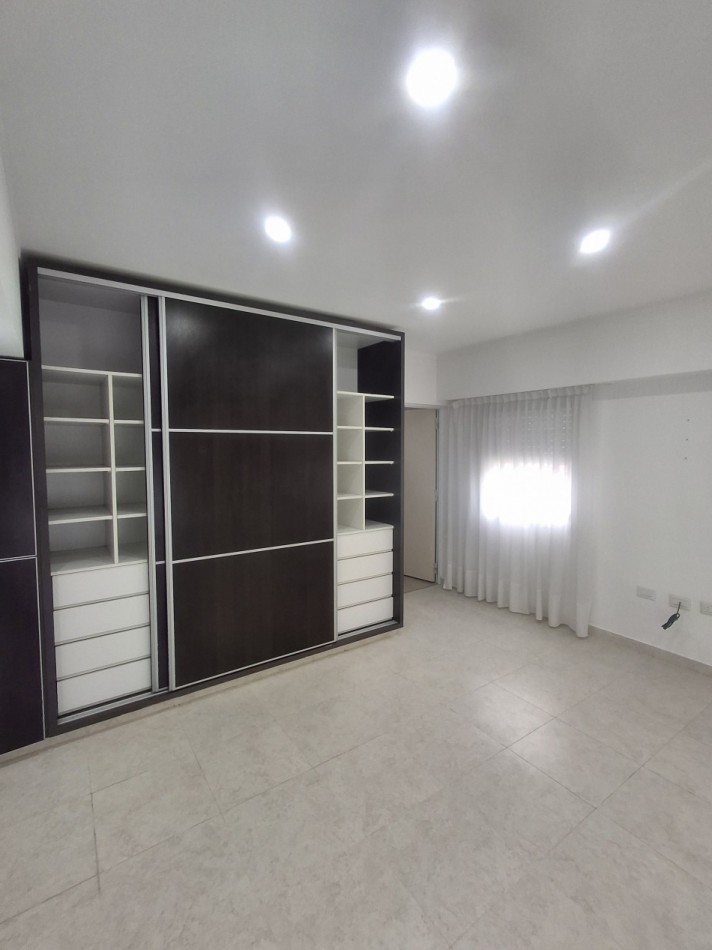 Casa en venta, Pasaje Brasil No 724, Bo Santa Rita