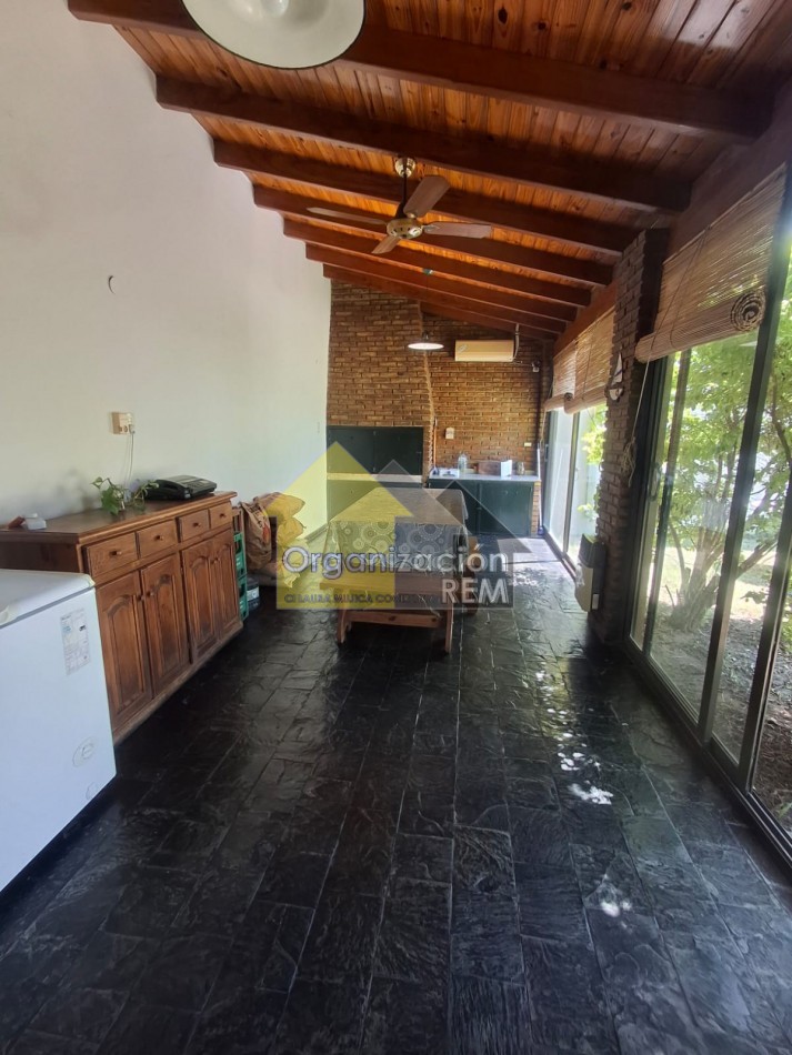 Casa en venta, Av. Andres Vietti No 631, Bo Los Naranjos, Granadero Baigoria