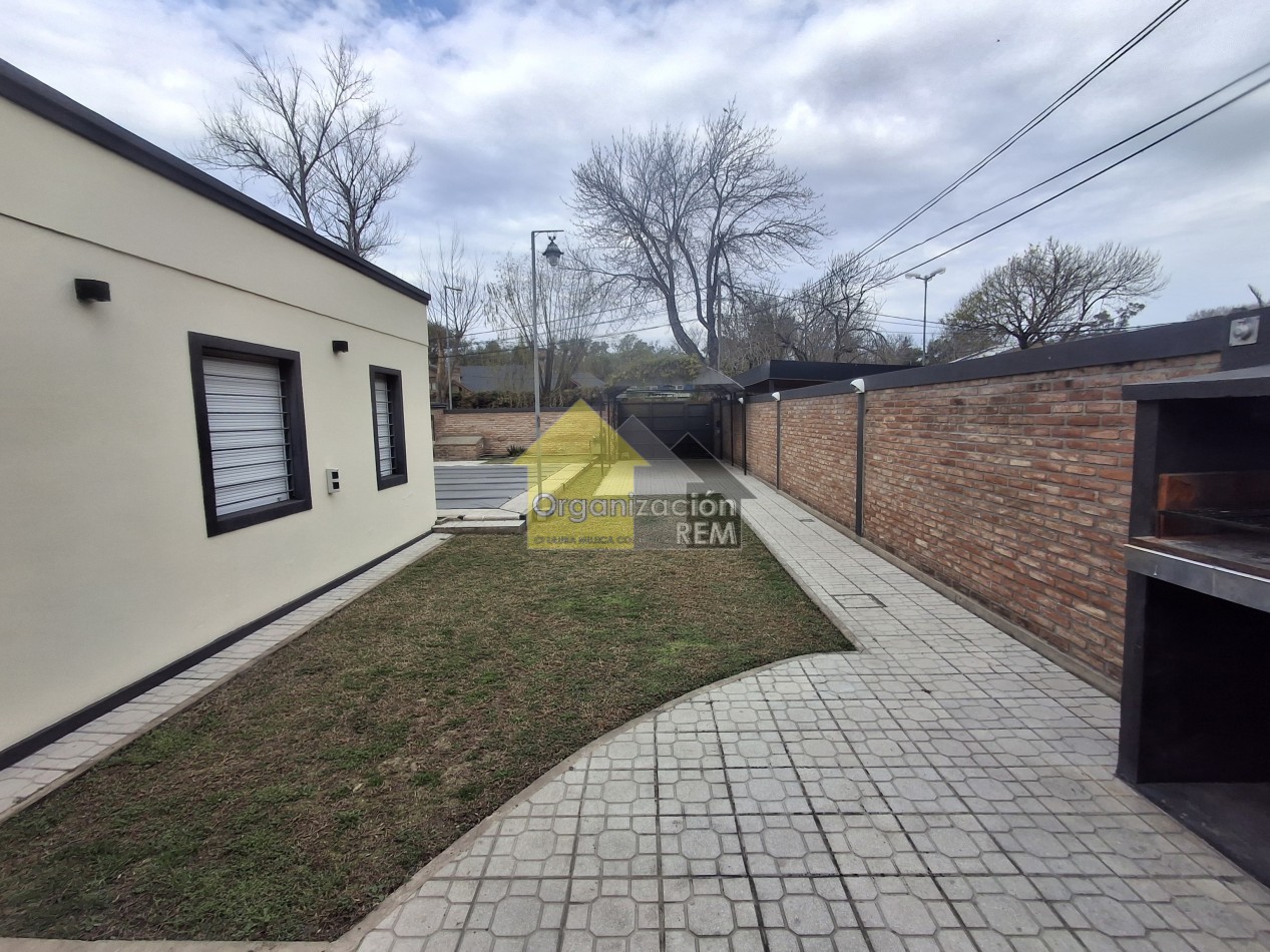 Casa en venta, Pasaje Brasil No 724, Bo Santa Rita