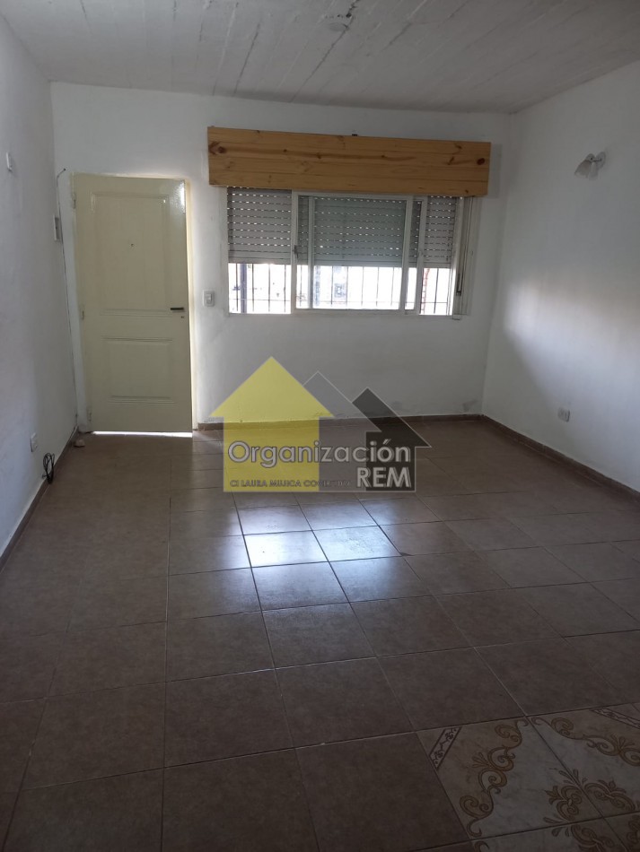 Departamento en alquiler, Calle 7 No 2541 dpto 1 P.B.