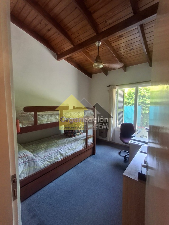 Casa en venta, Av. Andres Vietti No 631, Bo Los Naranjos, Granadero Baigoria