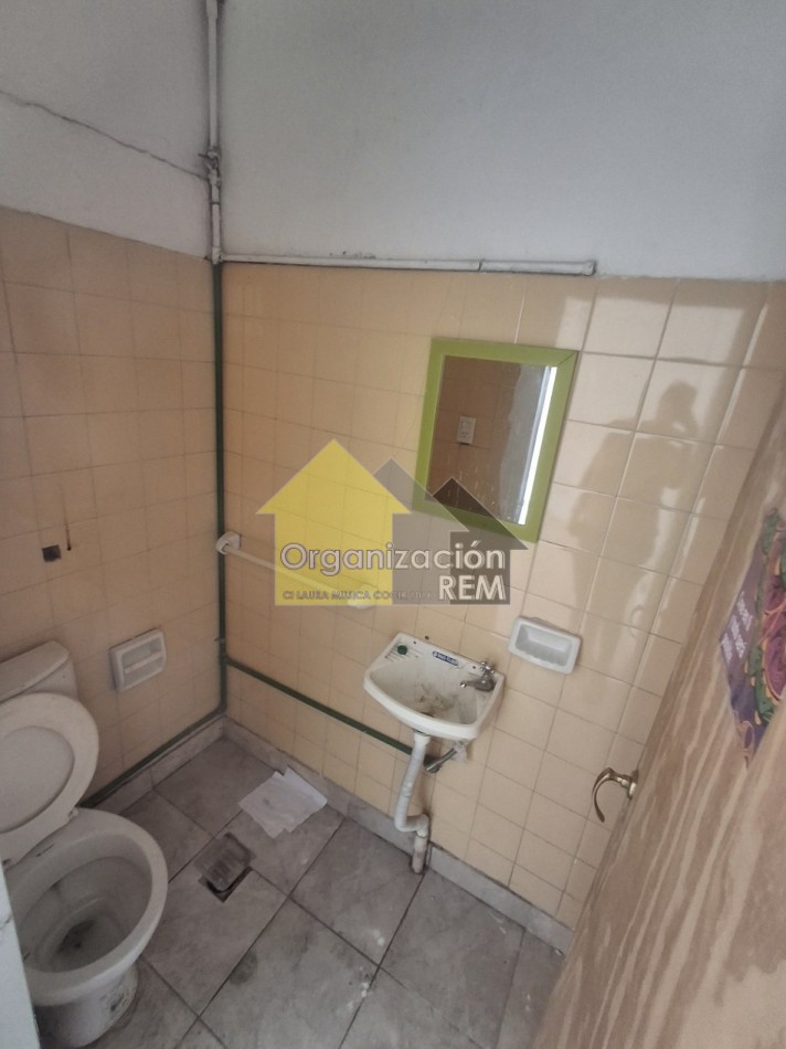 LOCAL EN ALQUILER - AV SAN MARTIN 987