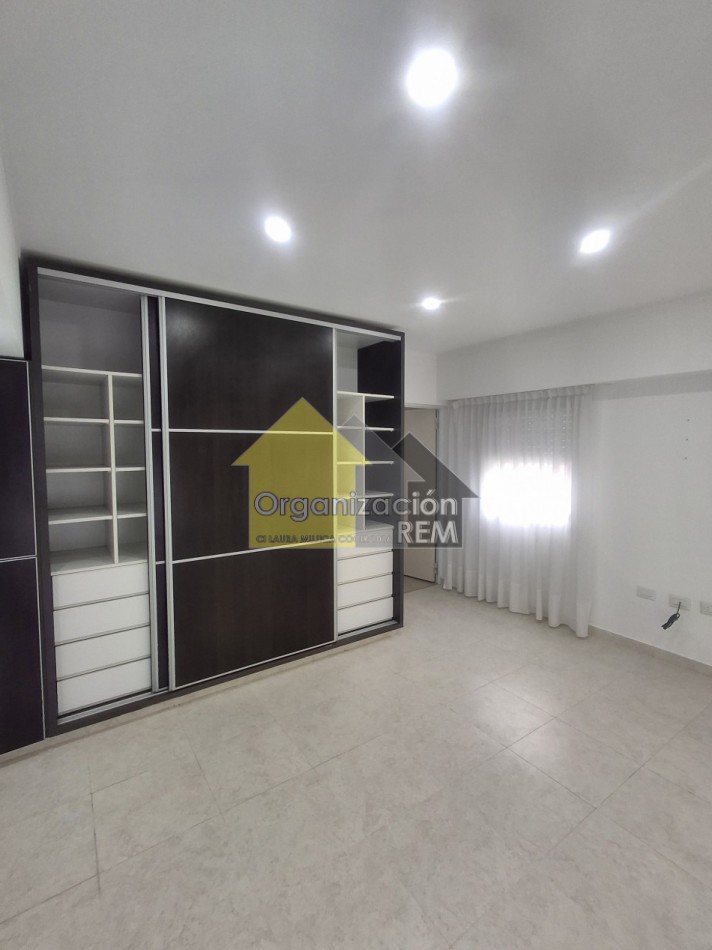 Casa en venta, Pasaje Brasil No 724, Bo Santa Rita