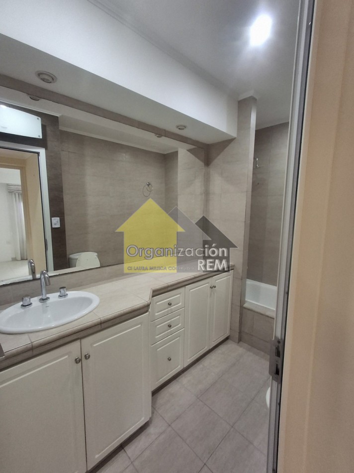 Casa en venta, Pasaje Brasil No 724, Bo Santa Rita