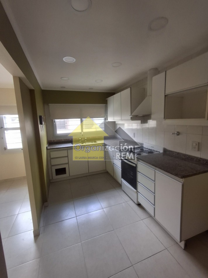 Casa en venta, Pasaje Brasil No 724, Bo Santa Rita