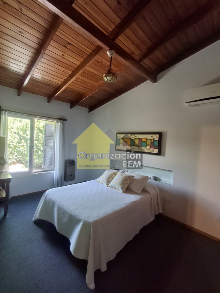 Casa en venta, Av. Andres Vietti No 631, Bo Los Naranjos, Granadero Baigoria