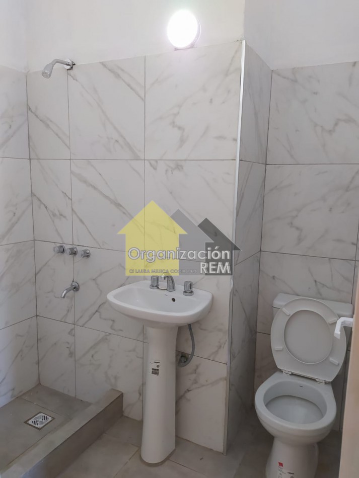 DEPARTAMENTO MONOAMBIENTE EN ALQUILER - CALLE 7 N° 2541, PA