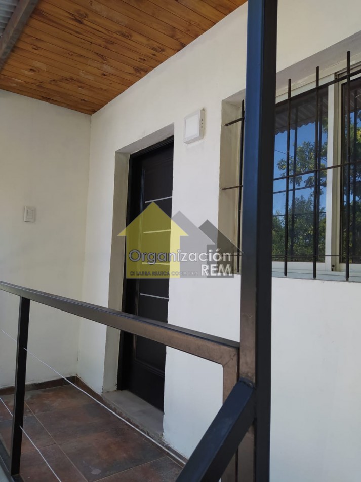 DEPARTAMENTO MONOAMBIENTE EN ALQUILER - CALLE 7 N° 2541, PA