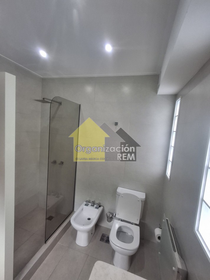 Casa en venta, Pasaje Brasil No 724, Bo Santa Rita