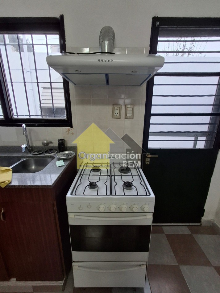 Departamento interno en alquiler, Spegazzini No 4056, Bo La Florida, Rosario