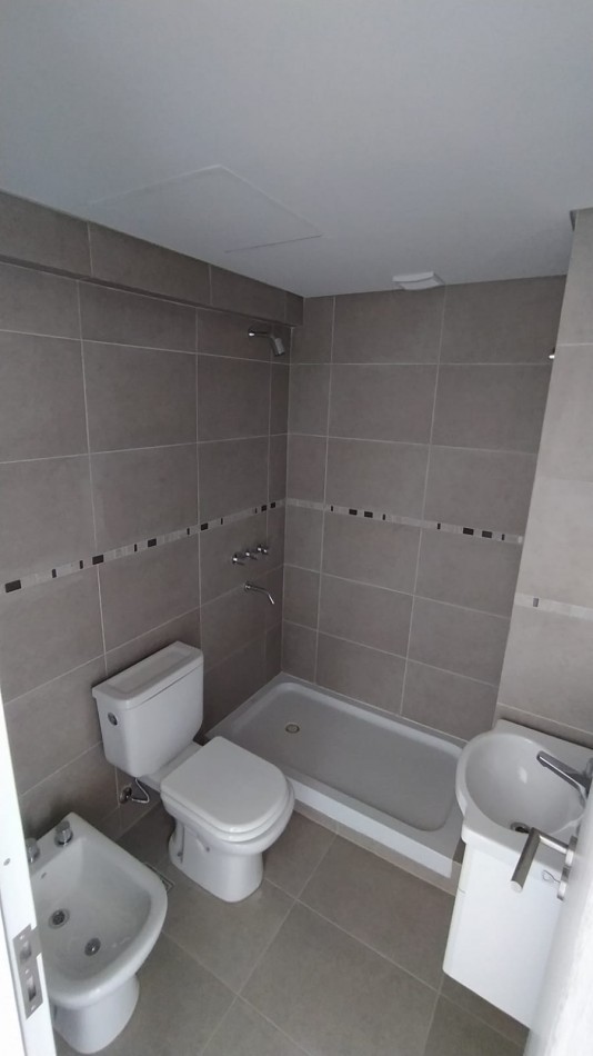 Departamento en alquiler, Moreno 16/26 Piso 10D, Bo Centro