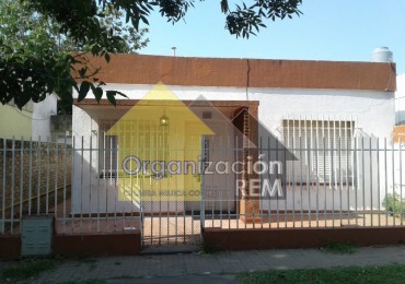 Casa en alquiler, Av. Andres Vietti N° 423, B° Los Naranjos, Granadero Baigorria