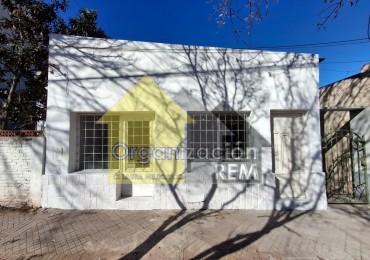 LOCAL COMERCIAL - RIVADAVIA 163